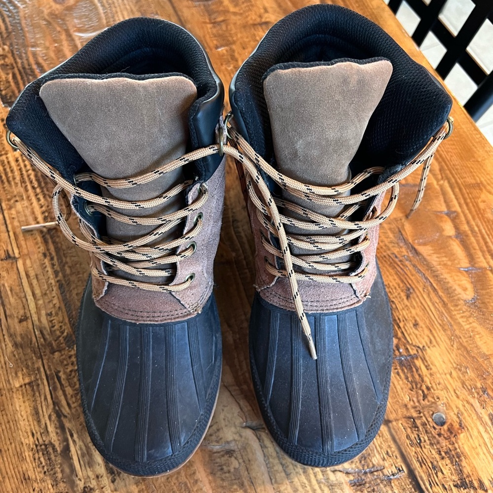 Duck Boots - Size 8 (Mens)